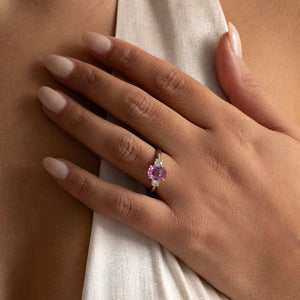 ALMAZ 1.50ct | Pink Sapphire & Diamond Ring