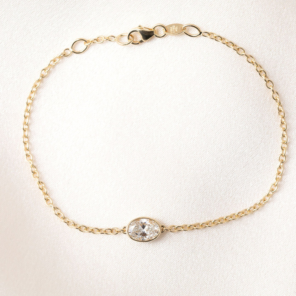 ALUNA Oval | Lab Grown Diamond Bracelet in 10ct Gold