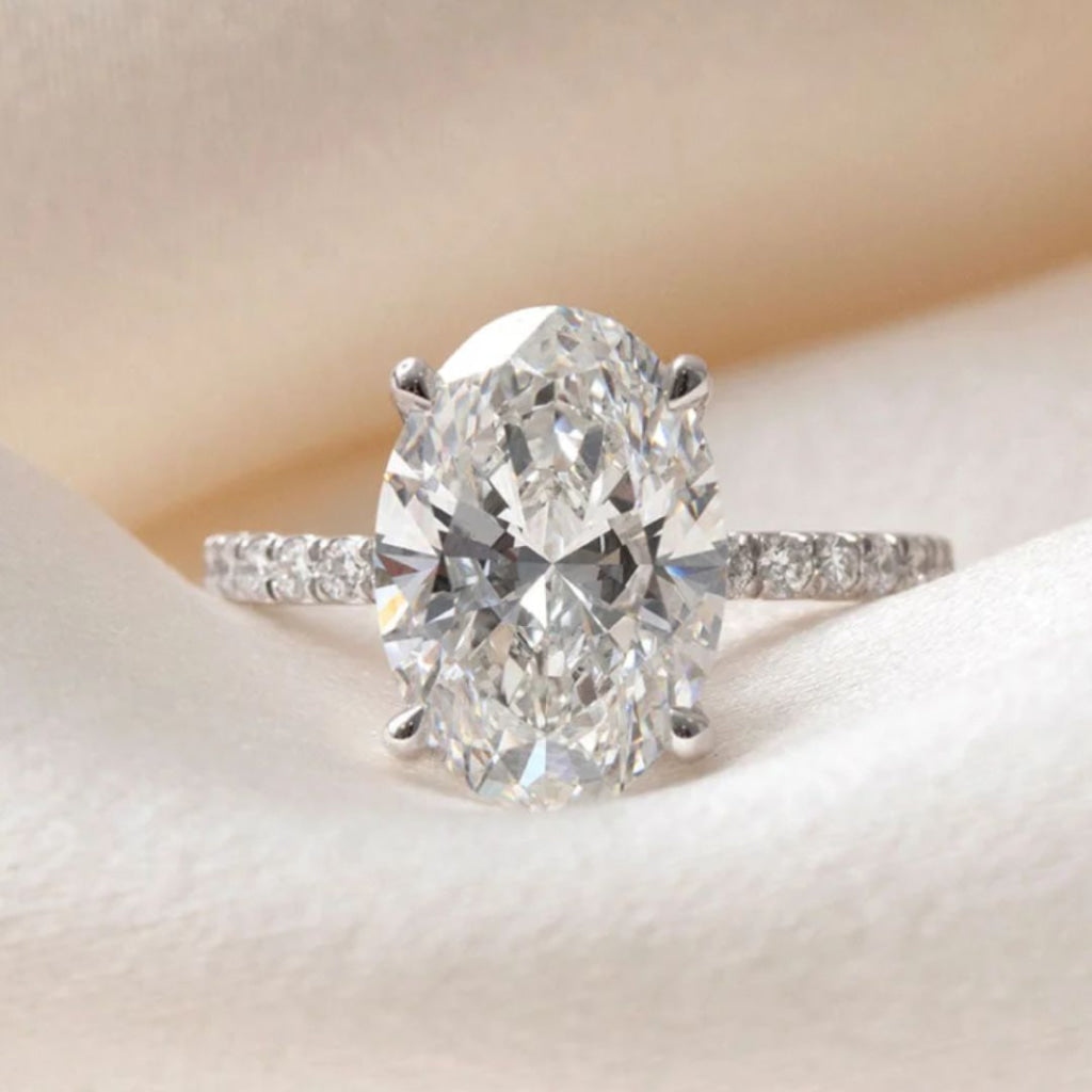 AMALFI 4ct | Oval Solitaire Lab Grown Diamond Engagement