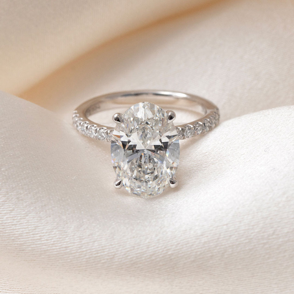 AMALFI 4ct | Oval Solitaire Lab Grown Diamond Engagement
