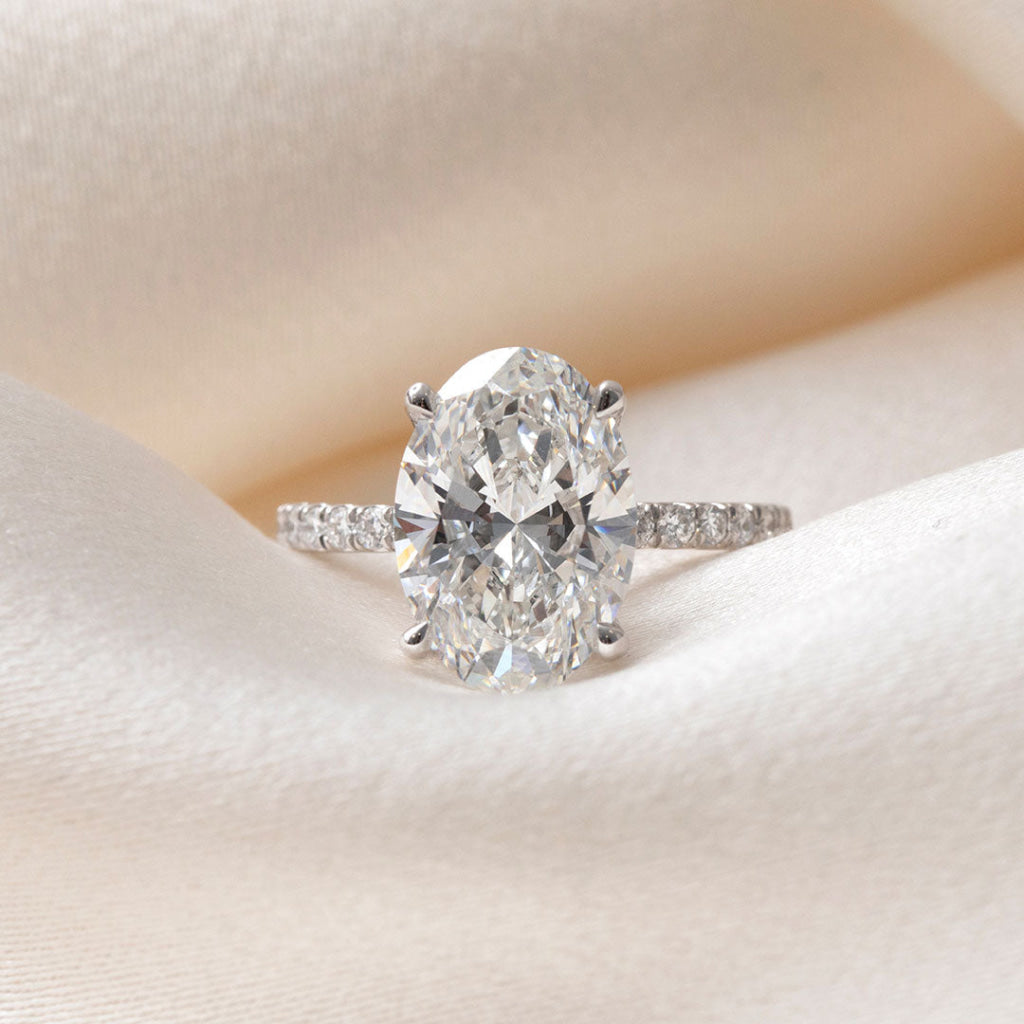 AMALFI 4ct | Oval Solitaire Lab Grown Diamond Engagement