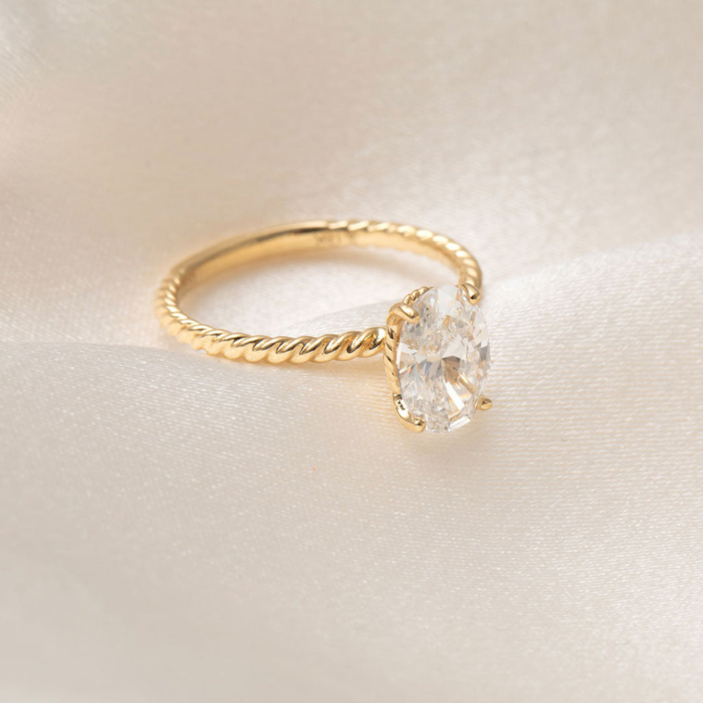 AMINA | Oval Solitaire Lab Diamond Set in 18ct Gold - Rings