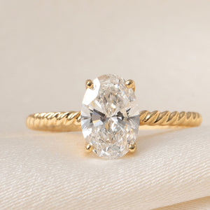 AMINA 1.50ct | Oval Solitaire Lab Grown Diamond Engagement Ring in 18ct Gold