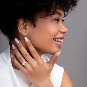 AMOUR 2.50ct | Oval 3-Stone Lab Grown Diamond Engagement Ring in 18ct Gold