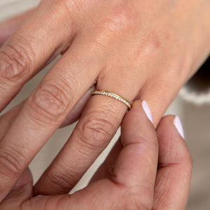 ARCADIA | Natural Diamond Wedding Ring in 18ct Gold