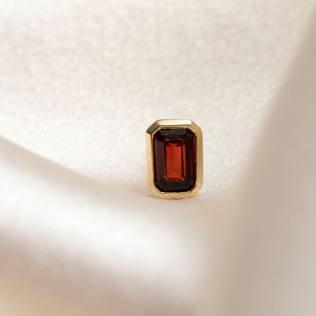 Art Deco Garnet Earrings | 9ct Gold - Earrings