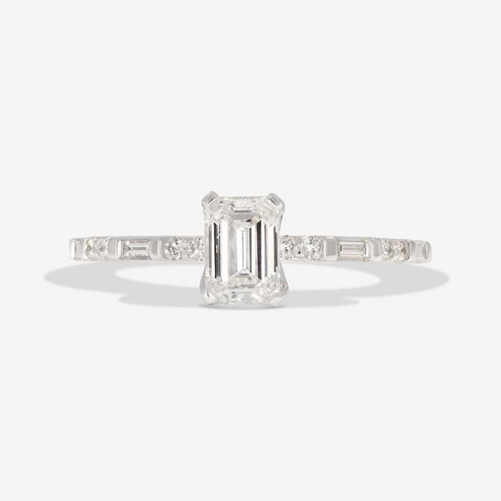 ASTORIA | Emerald Cut Diamond Engagement Ring in Platinum