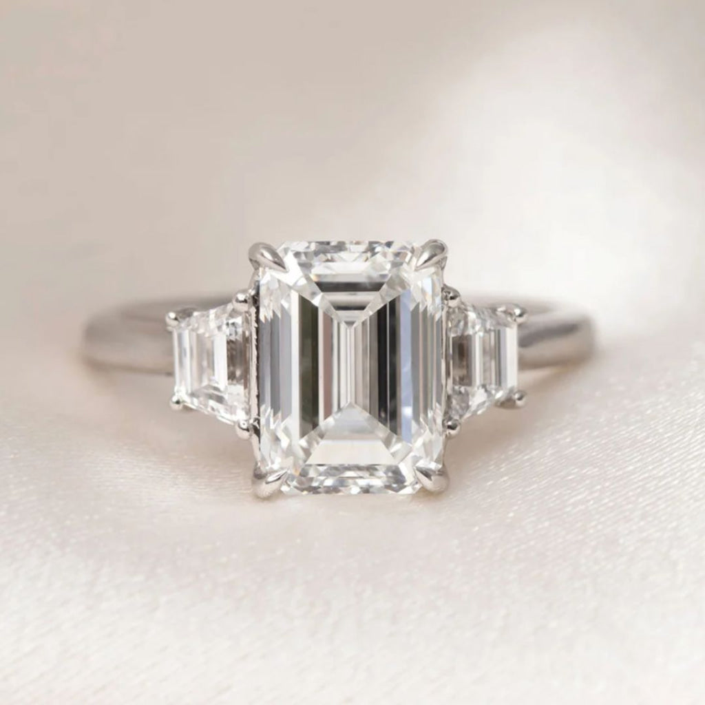 ASTRID 3.50ct | Emerald Cut Solitaire Lab Grown Diamond