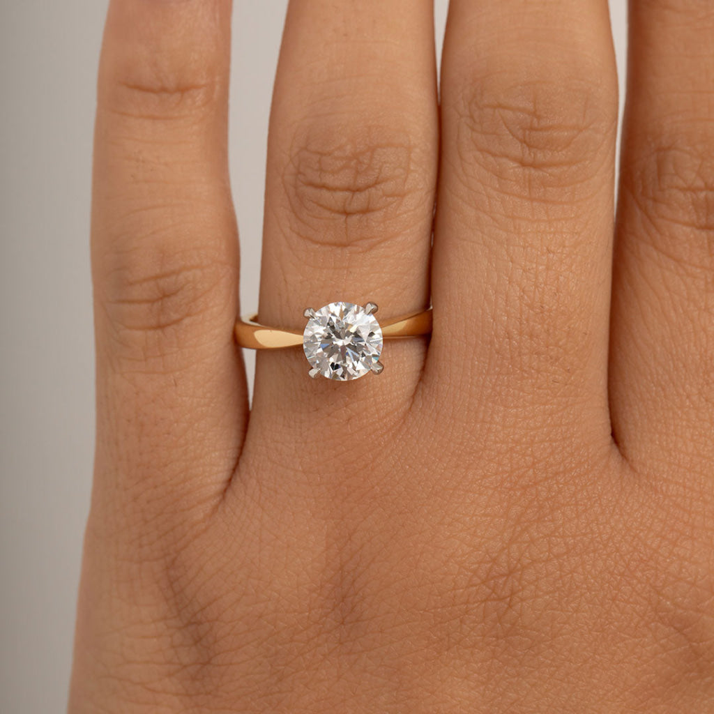 AURIC 1.50ct | Round Solitaire Lab Diamond Set in 18ct Gold