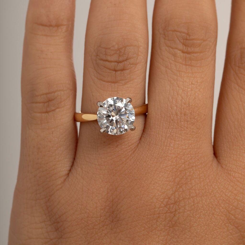 AURIC 3.00ct | Round Solitaire Lab Diamond Set in 18ct Gold