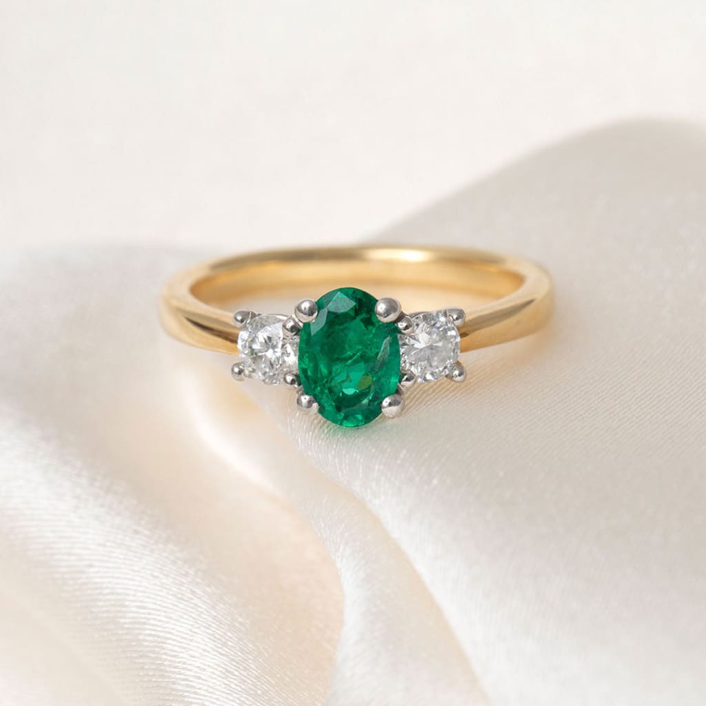 AVA | Emerald & Diamond Ring - Rings