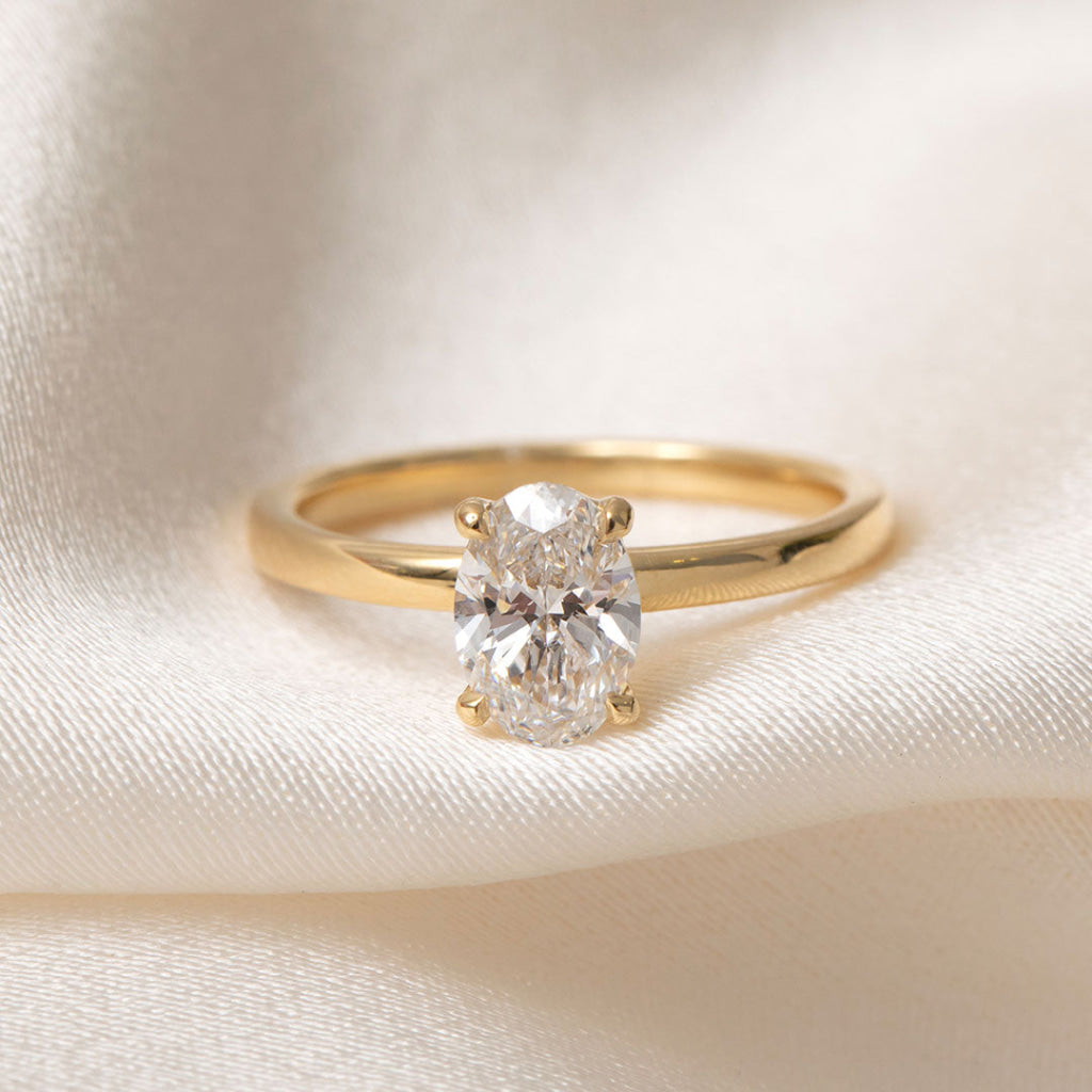 AVOCA 1ct | Oval Solitaire Lab Diamond Set in 18ct Gold