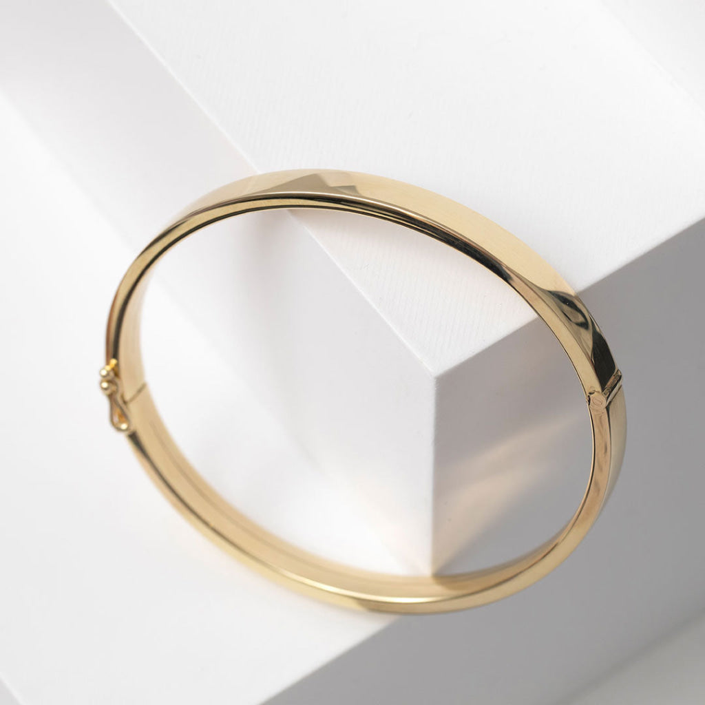 Balanced Bangle | 9ct Gold - Bracelet