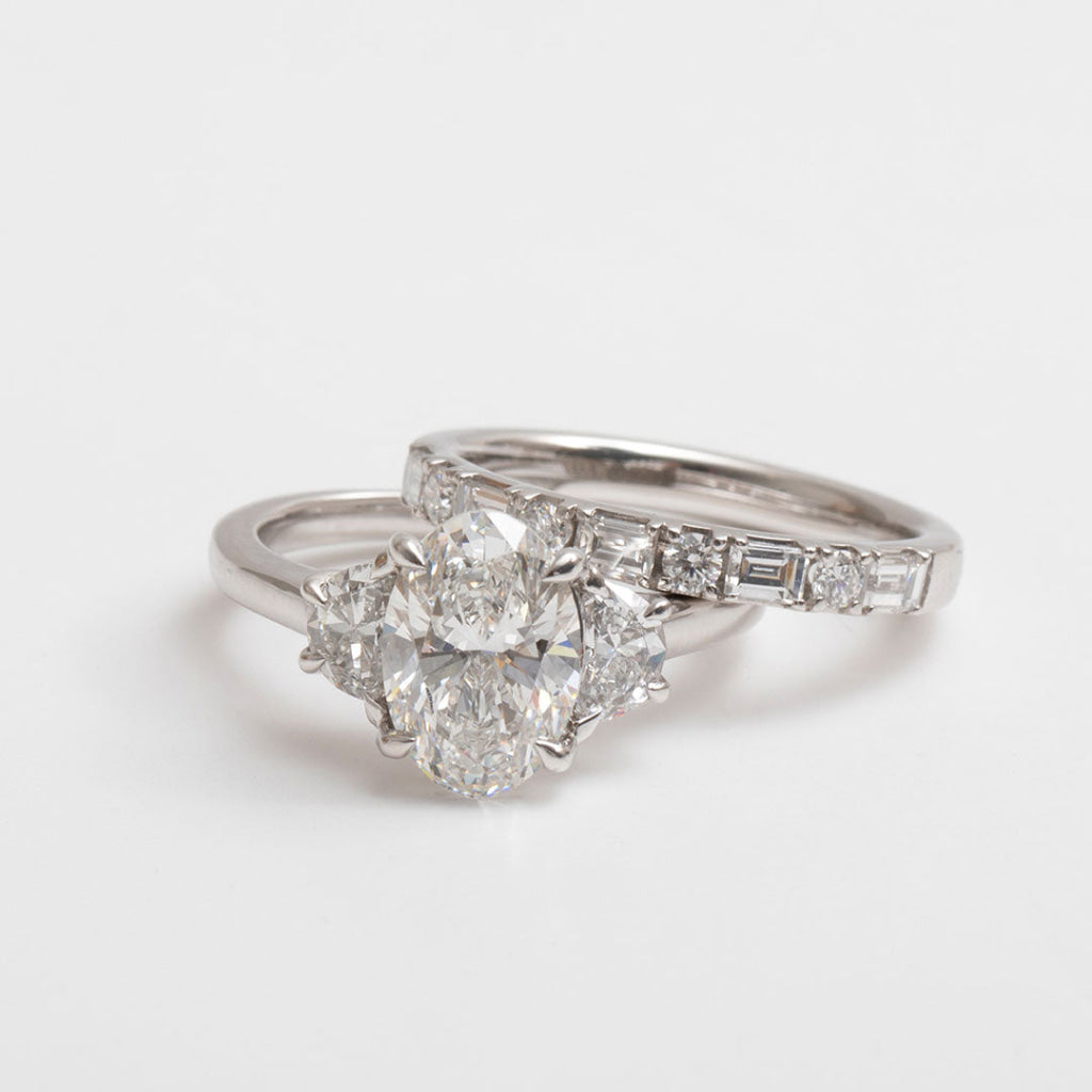 BARONESS 1.90ct | Oval 3-Stone Lab Diamond Set in Platinum