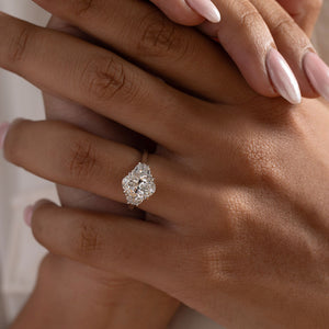 BARONESS 2.50ct | Oval 3-Stone Lab Grown Diamond Engagement Ring in Platinum