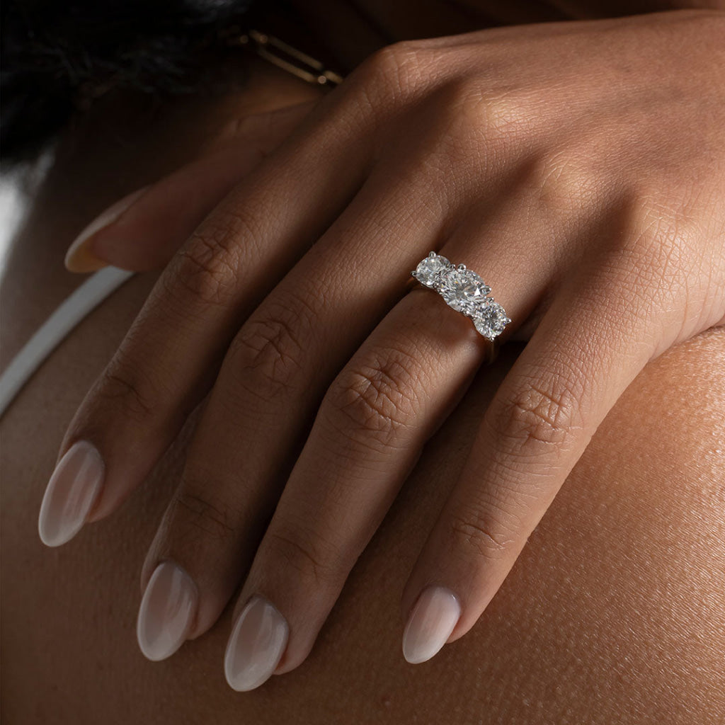 BAYBERRY 3ct | Round 3-Stone Lab Grown Diamond Engagement