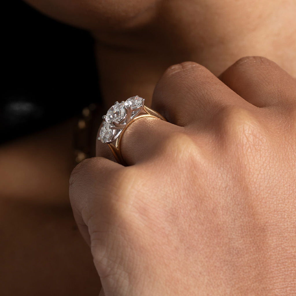 BAYBERRY 3ct | Round 3-Stone Lab Grown Diamond Engagement