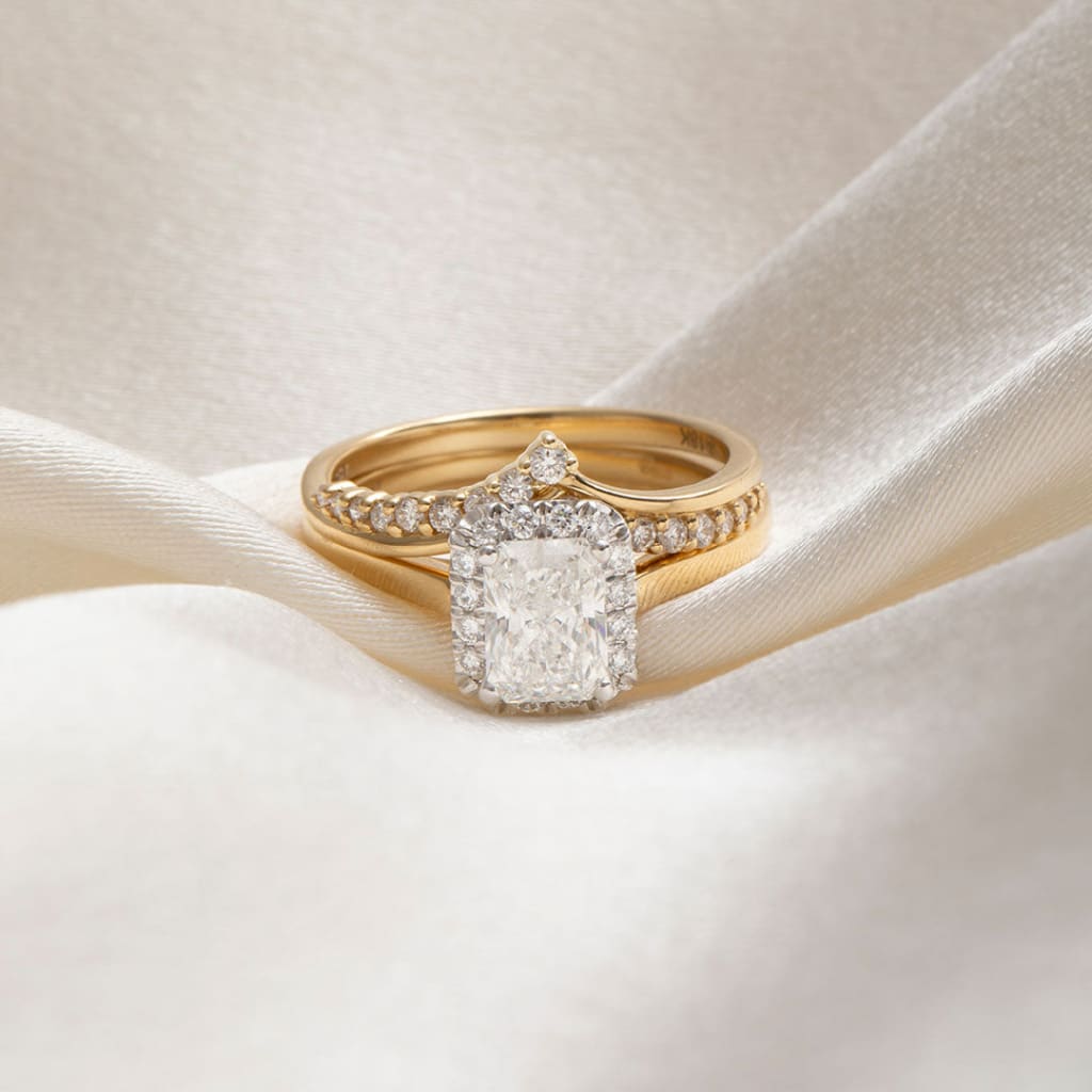 BLAZE | Radiant Cut Halo Lab Diamond Set in 18ct Gold