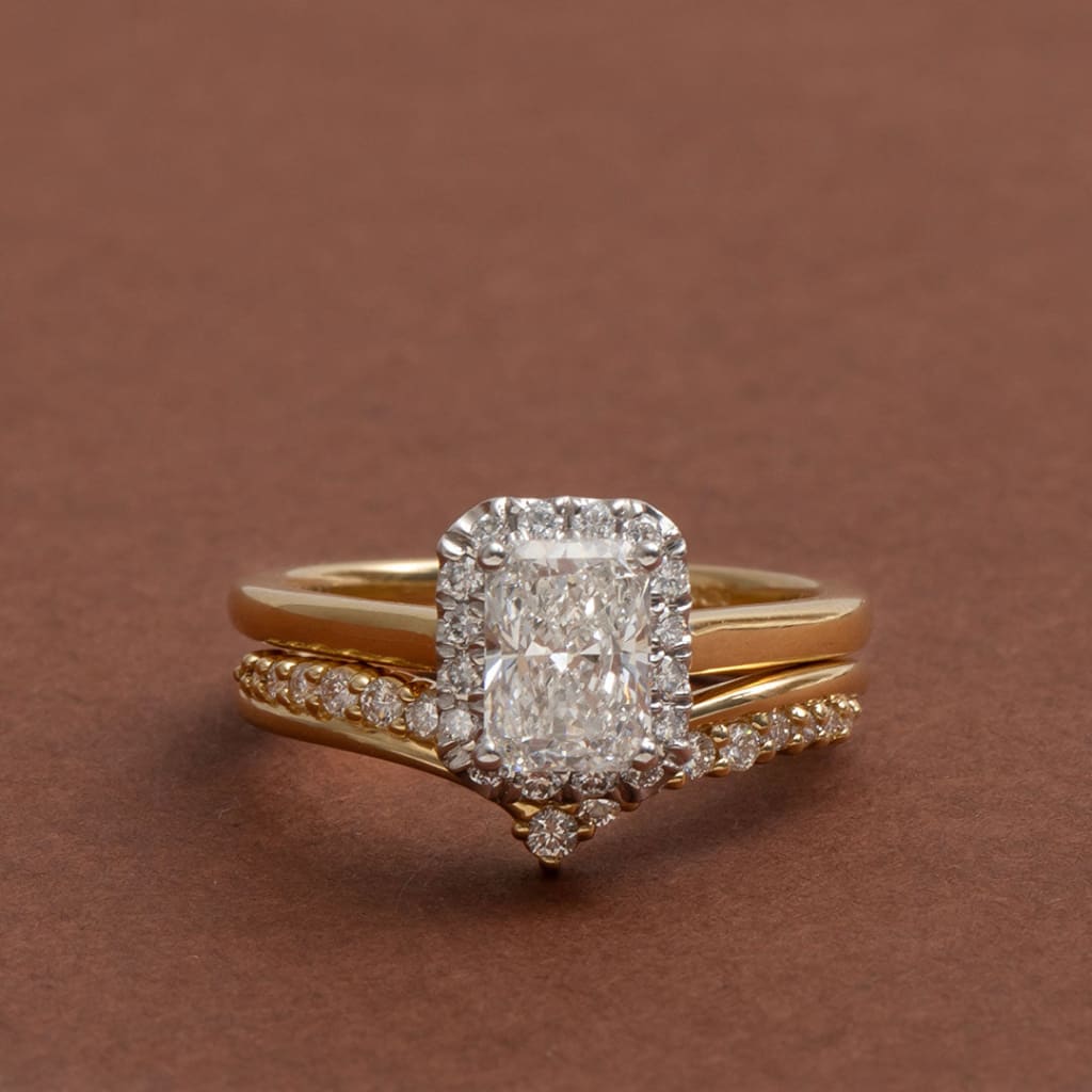 BLAZE | Radiant Cut Halo Lab Diamond Set in 18ct Gold