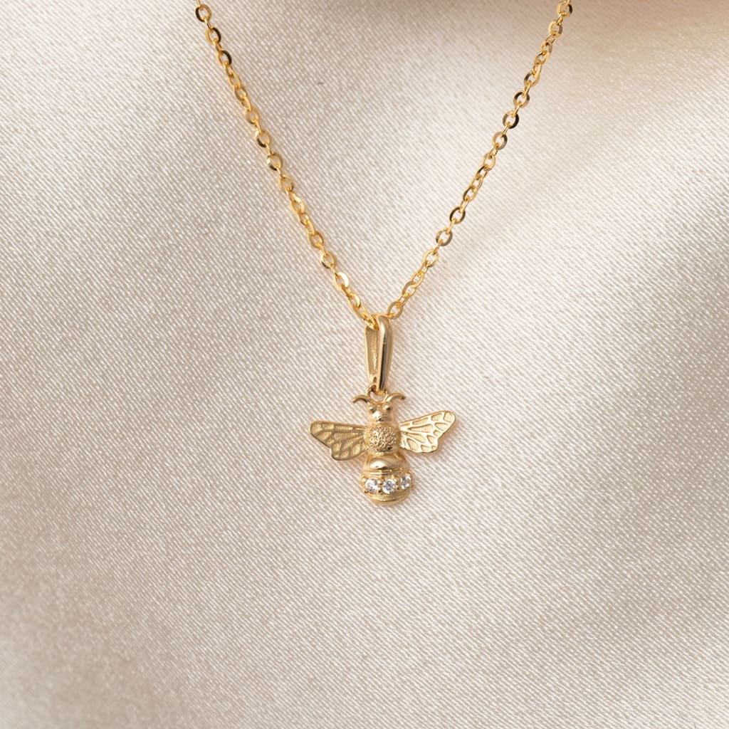 Bumble Bee Necklace | 9ct Gold - Necklace