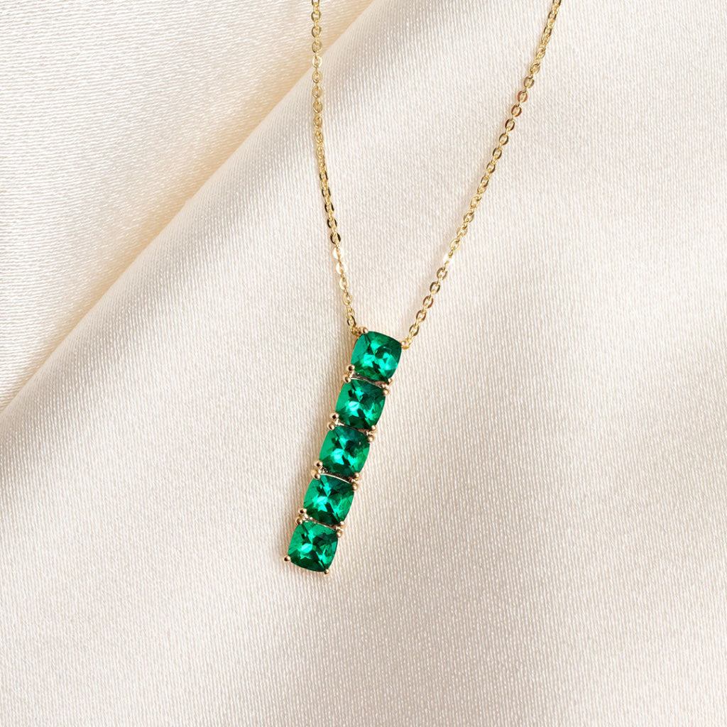 lab grown emerald necklace