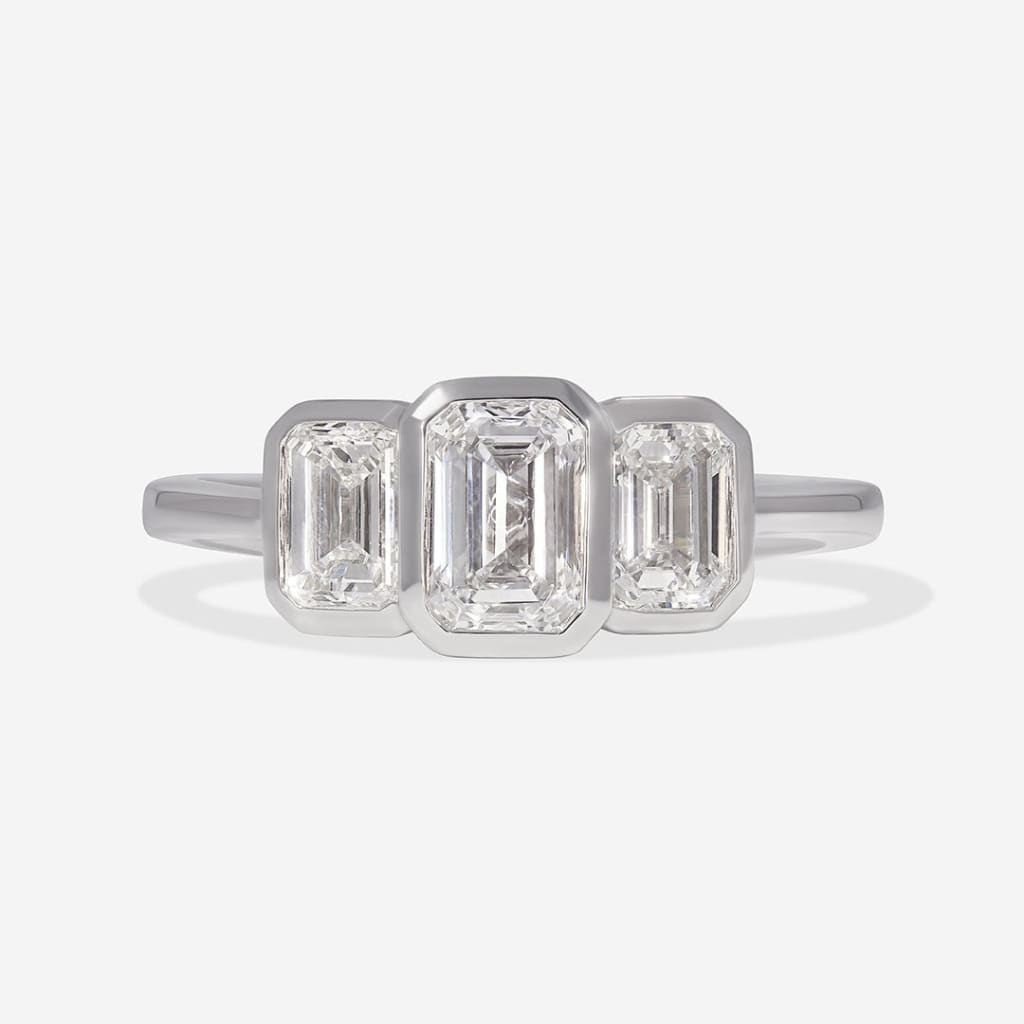 CLODAGH | Emerald Cut Bezel Set Lab Diamond in Platinum