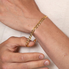 Conan | 9ct Gold Gents Curb Medium Weight Bracelet