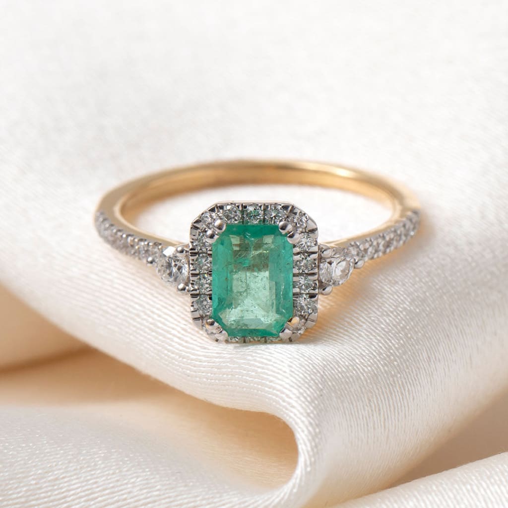 CONNOLLY | Diamond & Emerald Ring - Rings