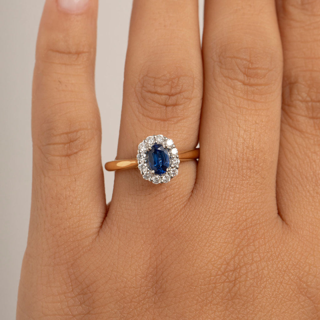 DAISY 0.80ct | Diamond & Sapphire Ring - Rings