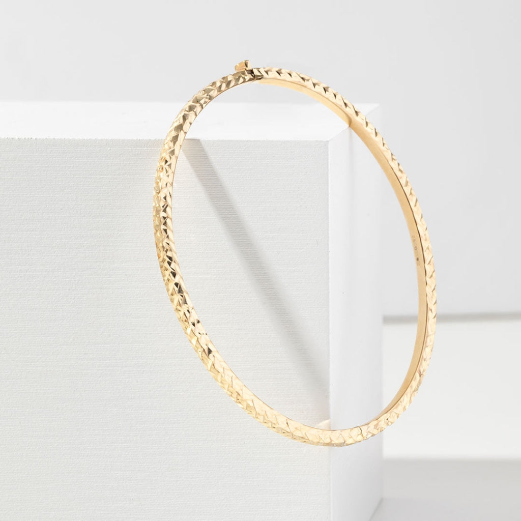 Dazzle Bangle | 9ct Gold - Bracelet