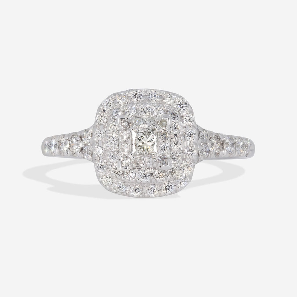 Cushion shape diamond engagement ring - 18ct White Gold