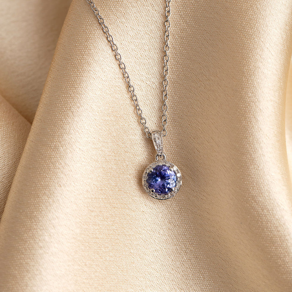 Diamond Tanzanite Necklace 9ct Gold Gear – Gear Jewellers