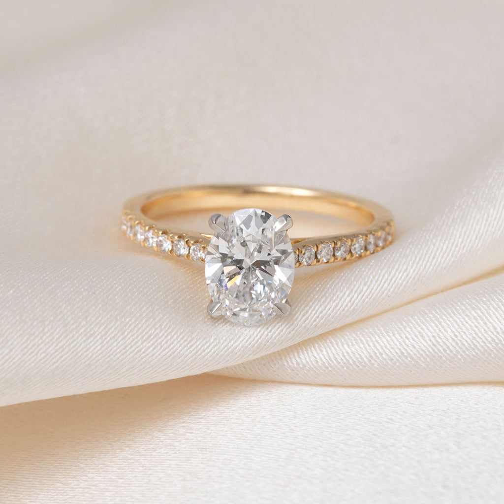 DIVINITY 1.70ct | Oval Solitaire Lab Grown Diamond