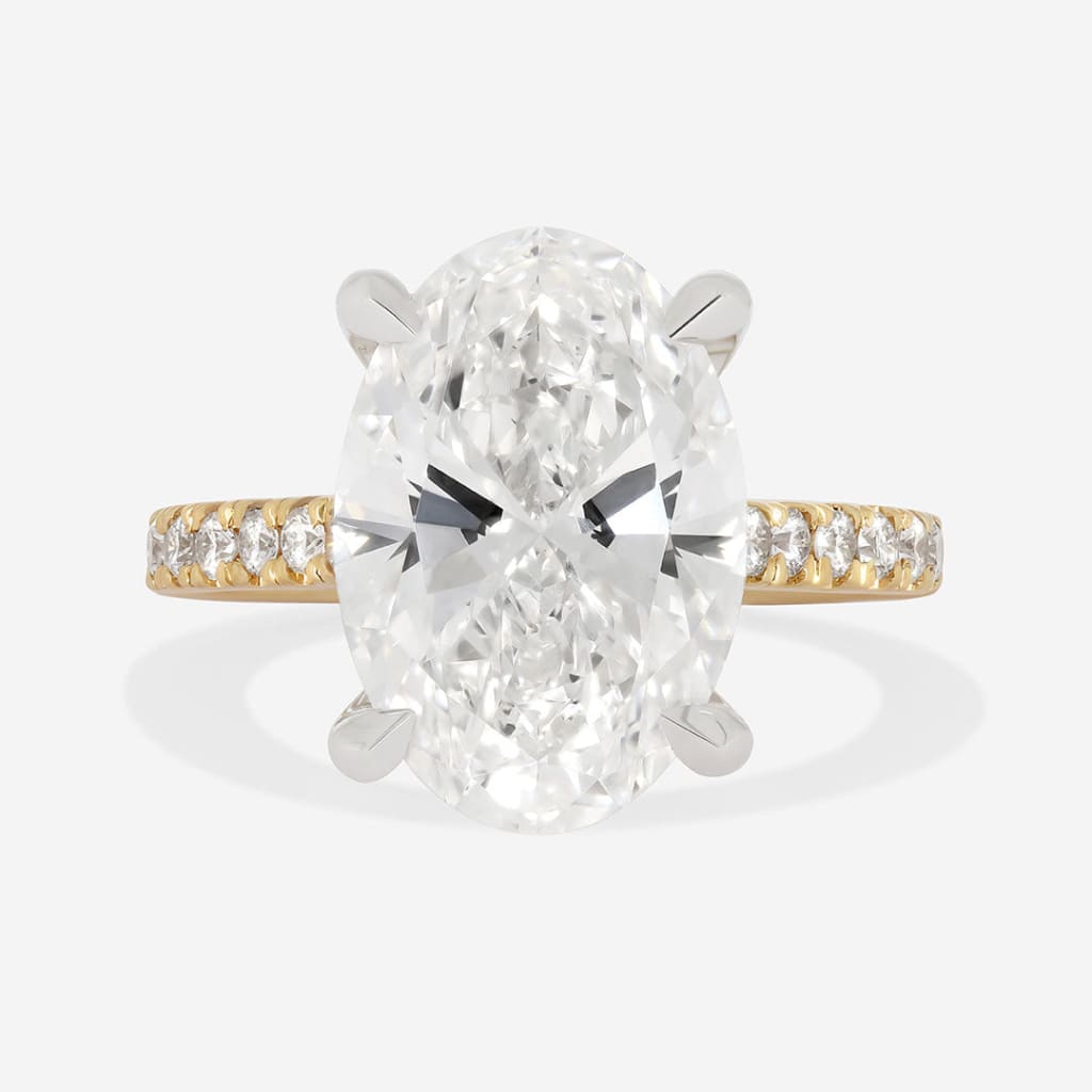 DIVINITY 5.00ct | Oval Solitaire Lab Diamond Set in 18ct