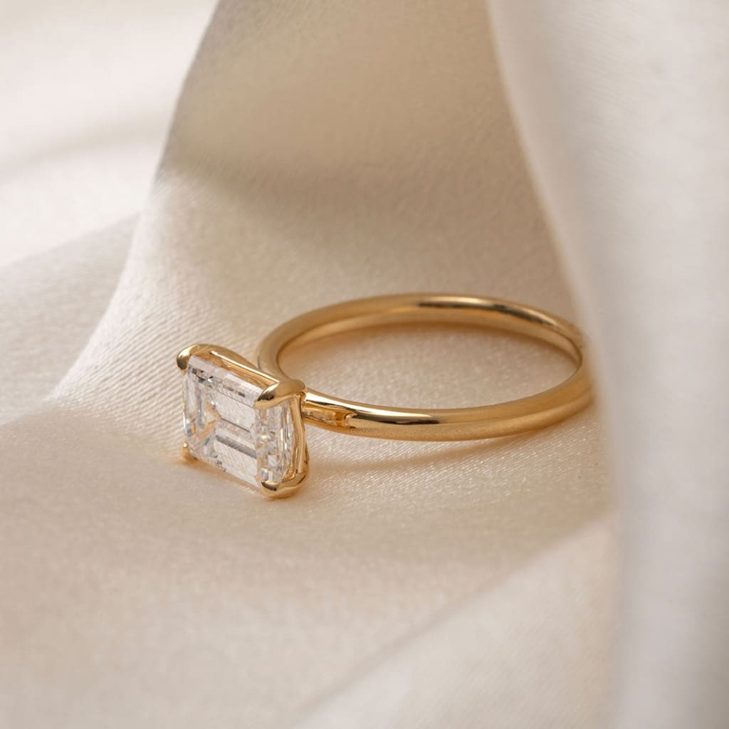 Dorothy | Emerald Cut Lab Grown Diamond Engagement Ring Set