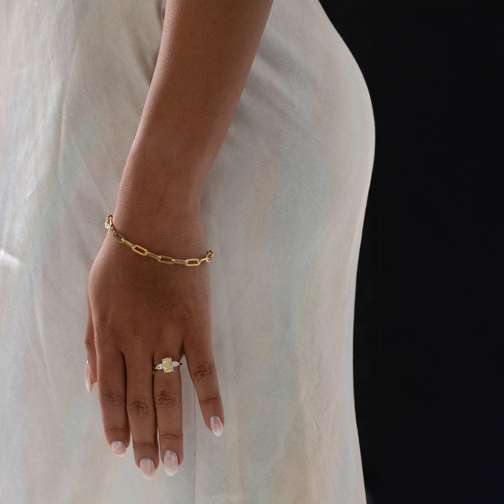 ELAINE | Lab Grown Yellow Diamond Engagement Ring in 18ct