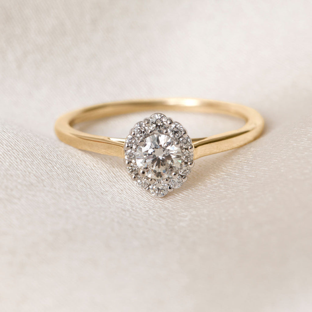 ELARA 0.44ct | Round Halo Natural Diamond Engagement Ring
