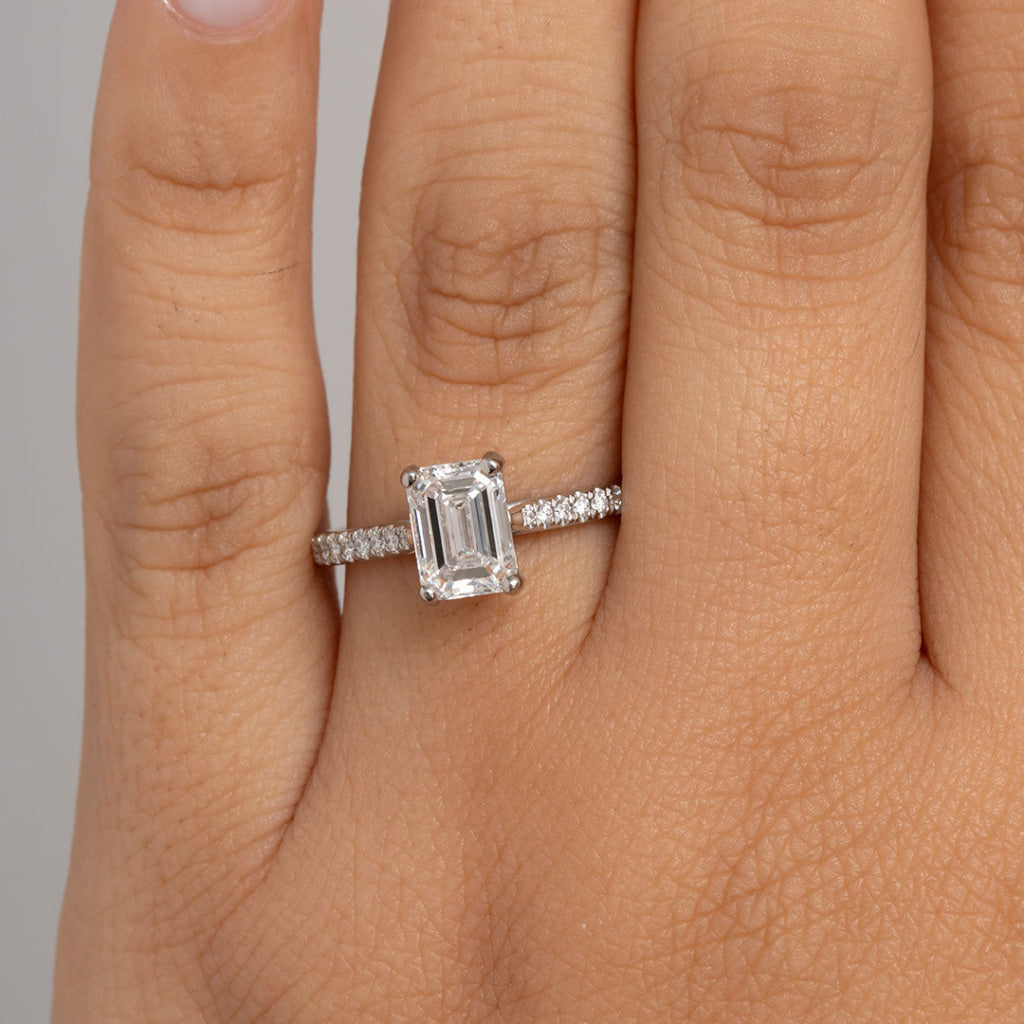 Ellie | Emerald Cut Solitaire Lab Diamond Set in Platinum