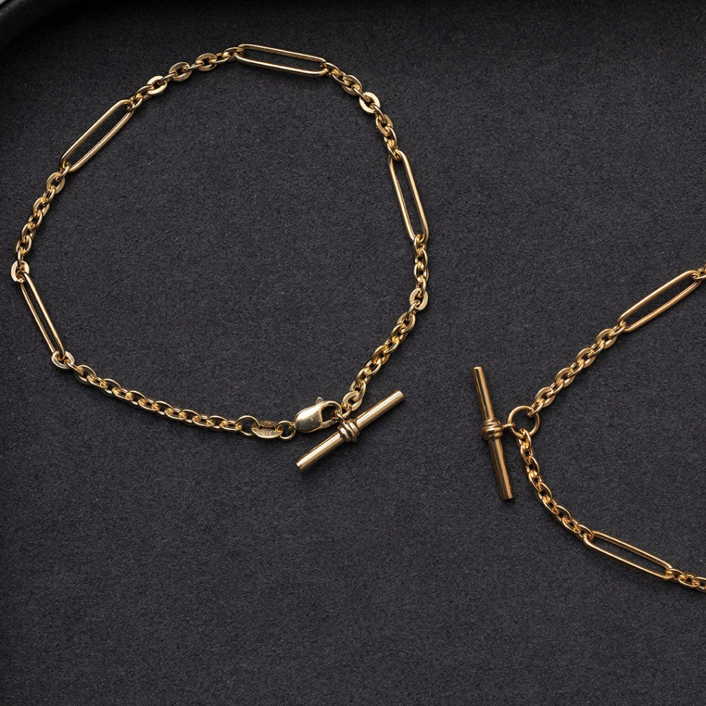 Elva T-Bar Necklace | 9ct Gold - Necklace