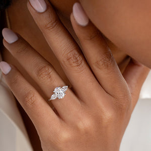 ELYSIAN 2ct | Oval 3-Stone Lab Grown Diamond Engagement Ring in Platinum