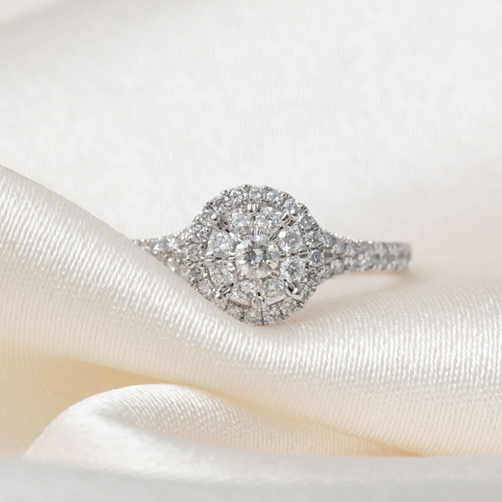 EON 0.50ct | Round Cluster Diamond Engagement Ring in 18ct
