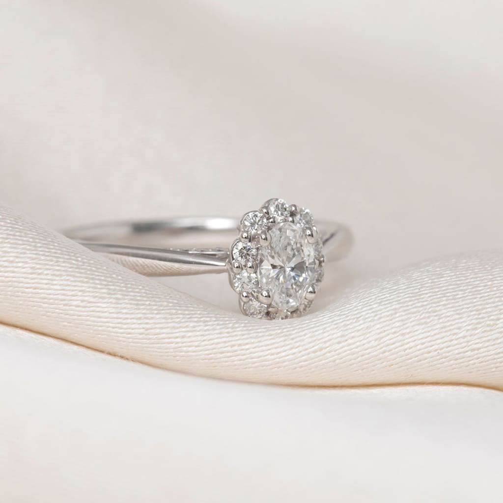 ETAIN 0.50ct | Oval Halo Diamond Engagement Ring