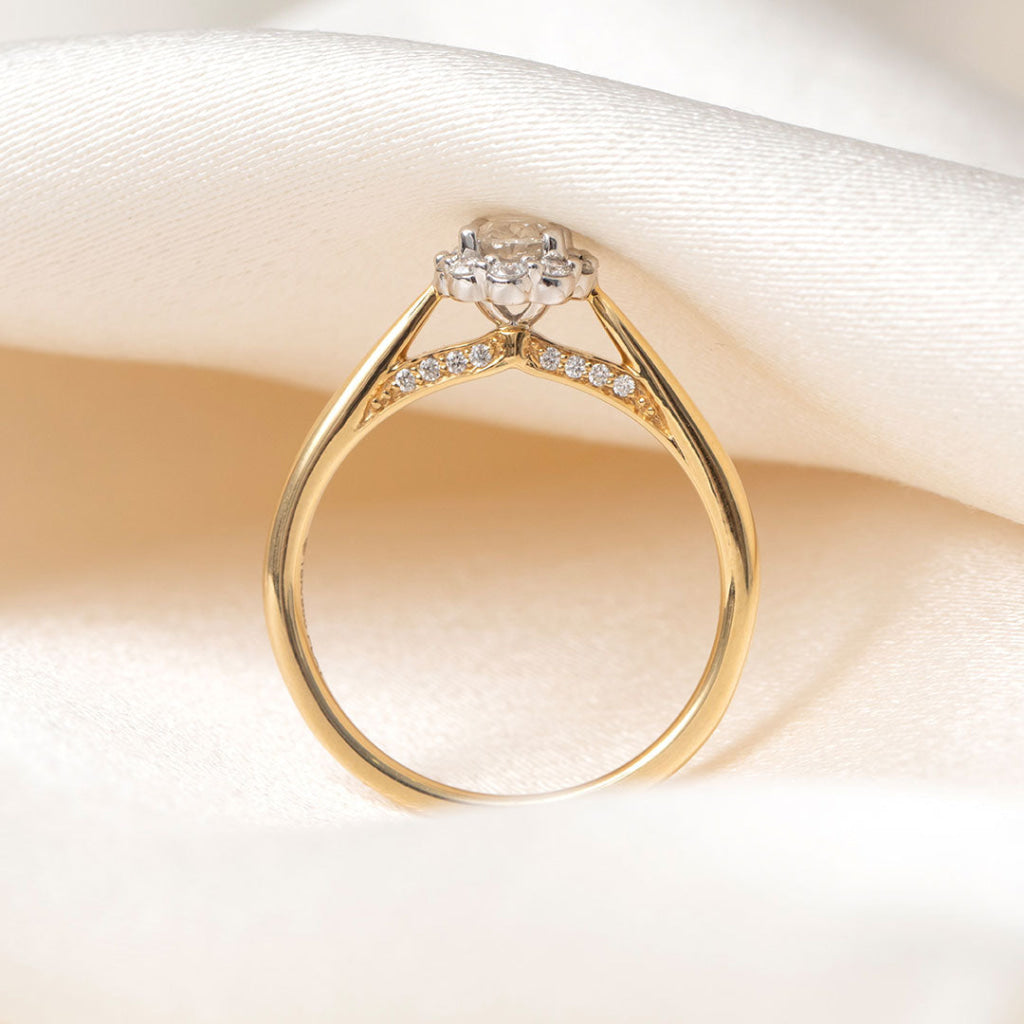 ETAIN 0.50ct | Oval Halo Diamond Engagement Ring in 18ct