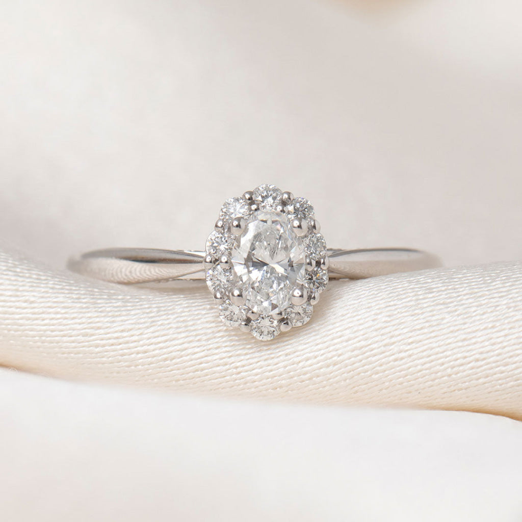 ETAIN 0.50ct | Oval Halo Diamond Engagement Ring