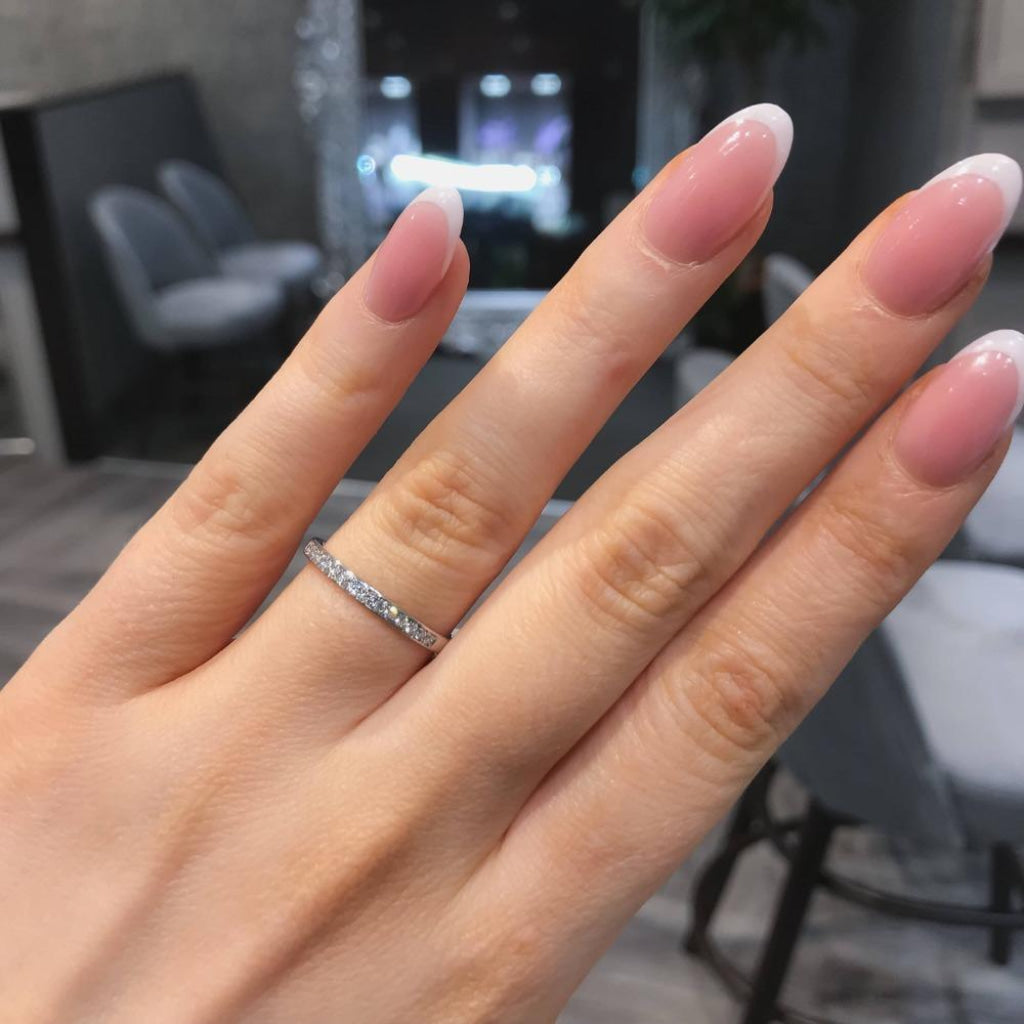 Diamond Wedding Ring | 18ct White Gold - Gear Jewellers Parnell Street Dublin 
