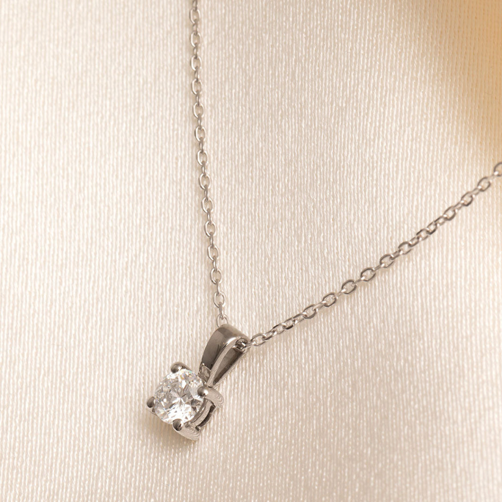 side view of 18ct white gold diamond pendant on chain