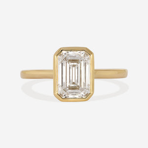FARAH 2ct | Emerald Cut Bezel Set Lab Grown Diamond Engagement Ring 18ct Gold