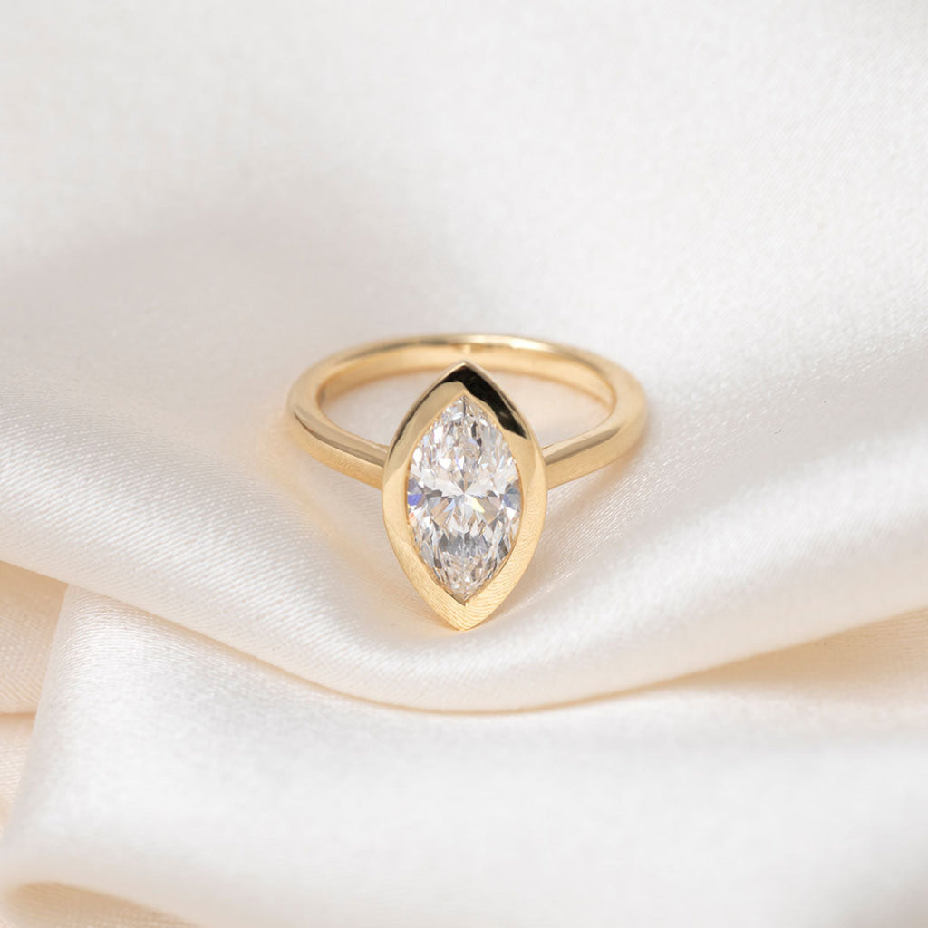 FARAH 2ct | Marquise Bezel Set Lab Grown Diamond Engagement