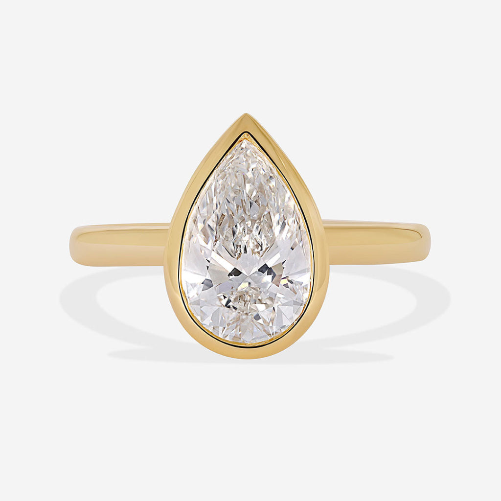 FARAH 2ct | Pear Cut Bezel Set Lab Grown Diamond Engagement