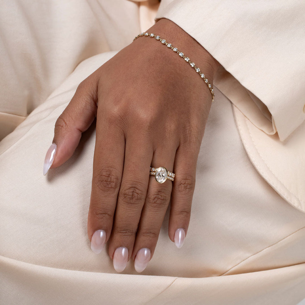 FIANNA OVAL 2.30ct | Lab Grown Diamond Engagement Ring